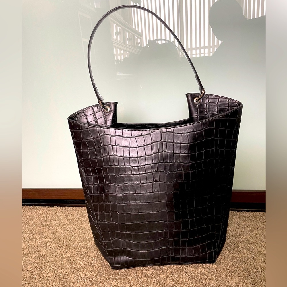 SUAREZ CHIC LEATHER BAG